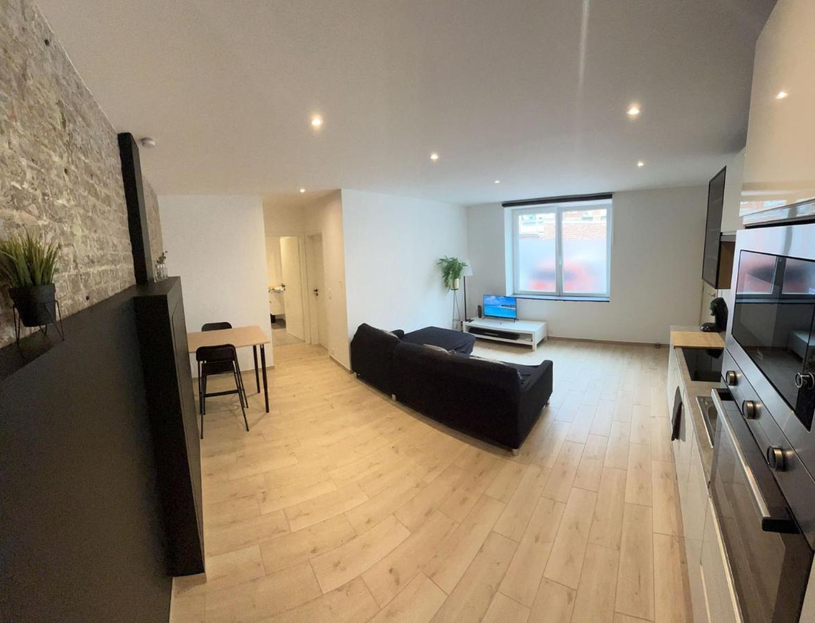 100% Renovated - Quiet Appartment لييج المظهر الخارجي الصورة
