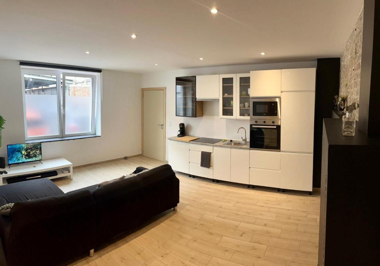 100% Renovated - Quiet Appartment لييج المظهر الخارجي الصورة