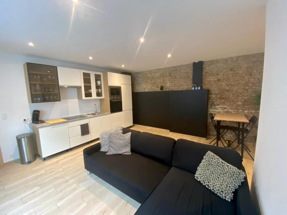 100% Renovated - Quiet Appartment لييج المظهر الخارجي الصورة